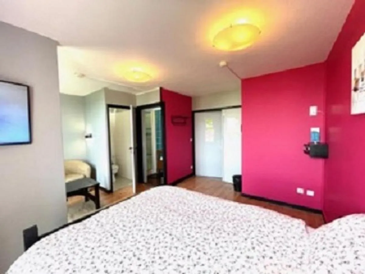 Hi Le D'artagnan Hostal París